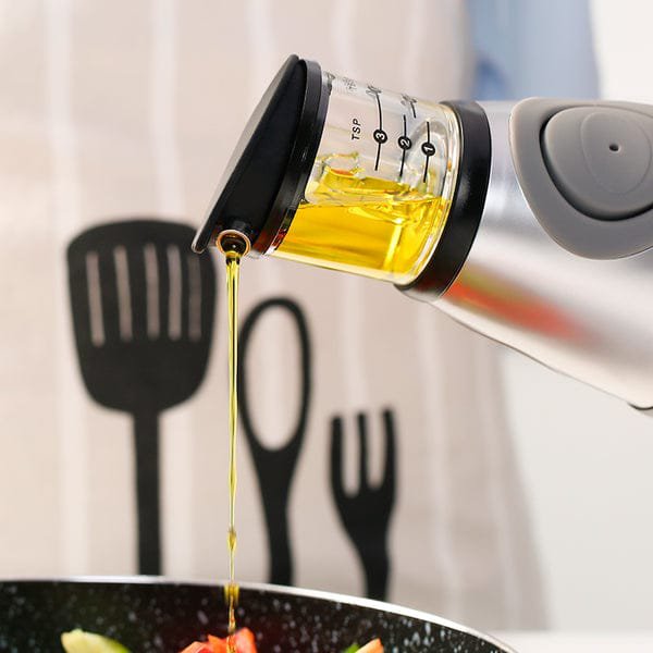 Manual press one touch 500ml oil & vinegar dispenser bottle with measurement cup best for kitchen - Image 4